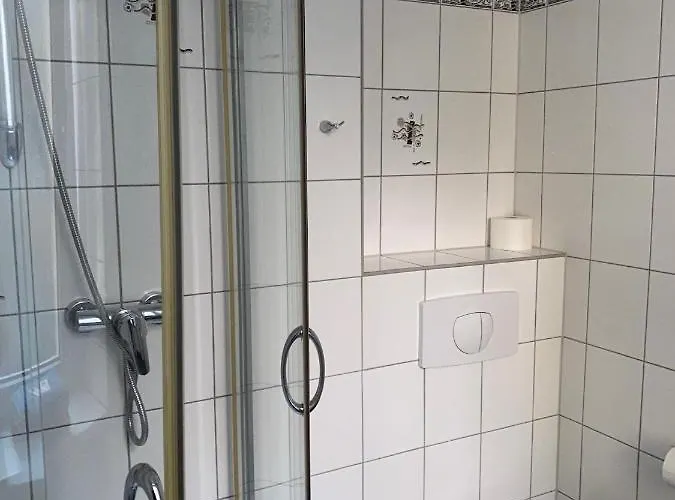 Gunia 2* Βερολίνο