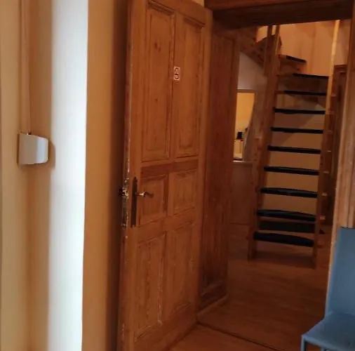 Πανσιόν Gunia 2*