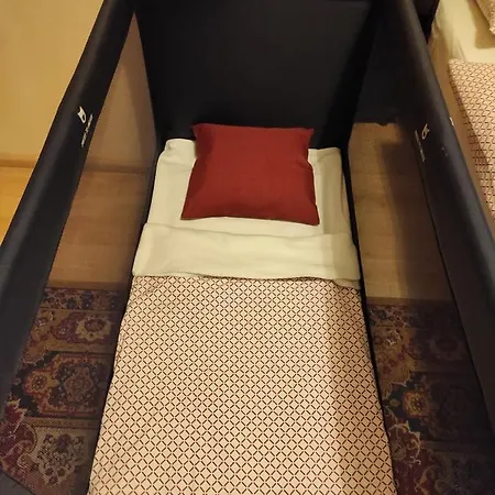 古尼亚酒店 招待所