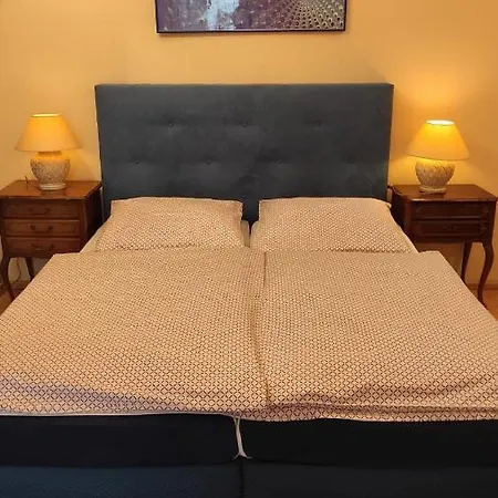 古尼亚酒店 柏林