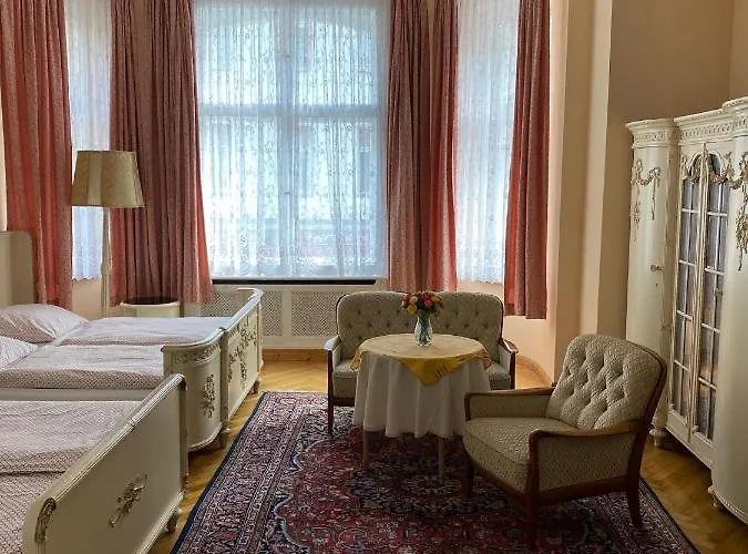 古尼亚酒店 2* 柏林