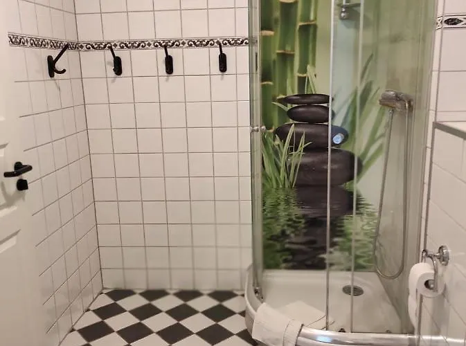 招待所 古尼亚酒店 2*