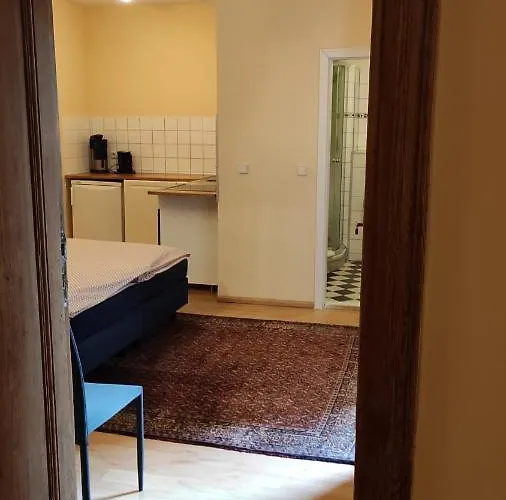 Gunia 2* Βερολίνο