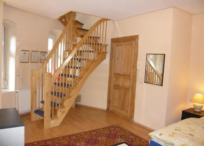 招待所 古尼亚酒店 2*